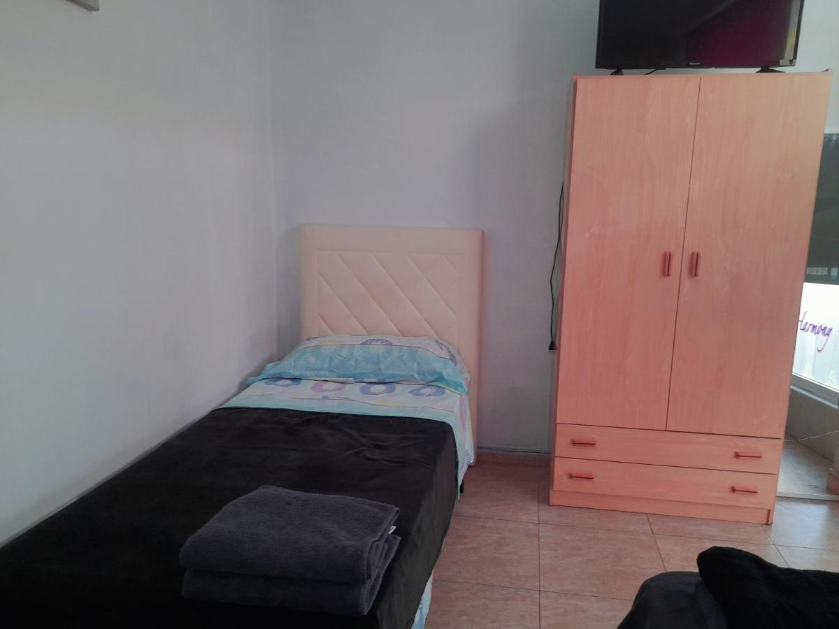 Habitaciones De Paso Benidorm Chambre photo